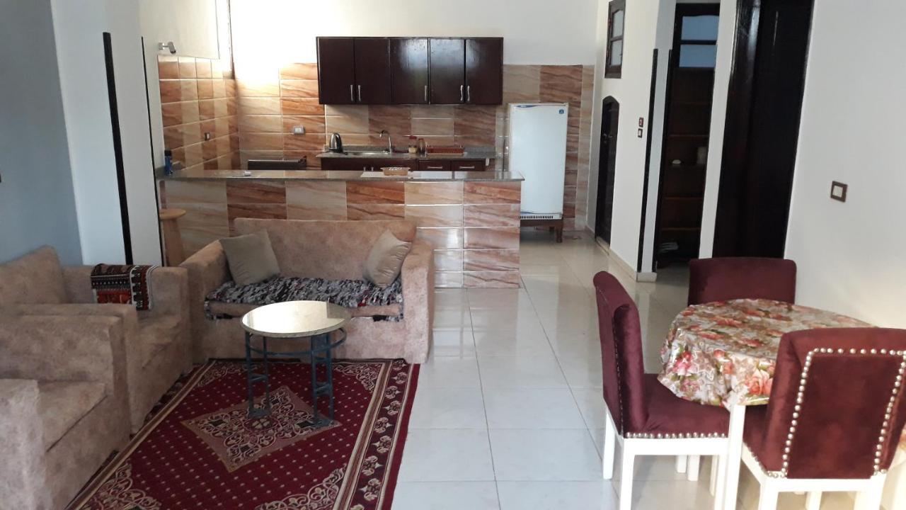 Appartamento Enjoy Luxor Esterno foto