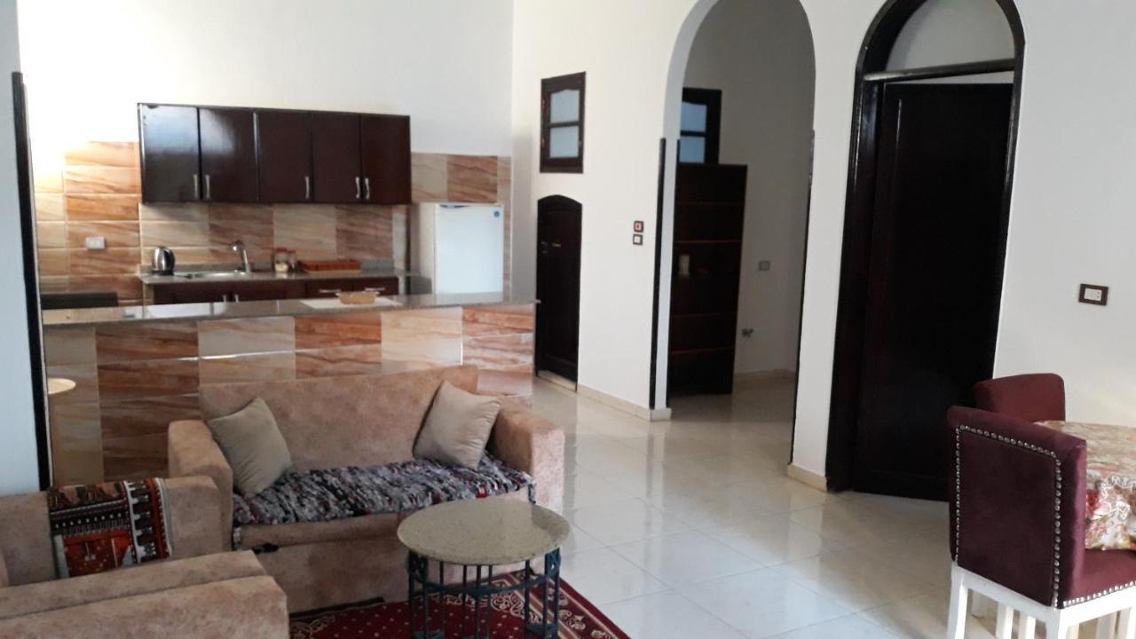 Appartamento Enjoy Luxor Esterno foto
