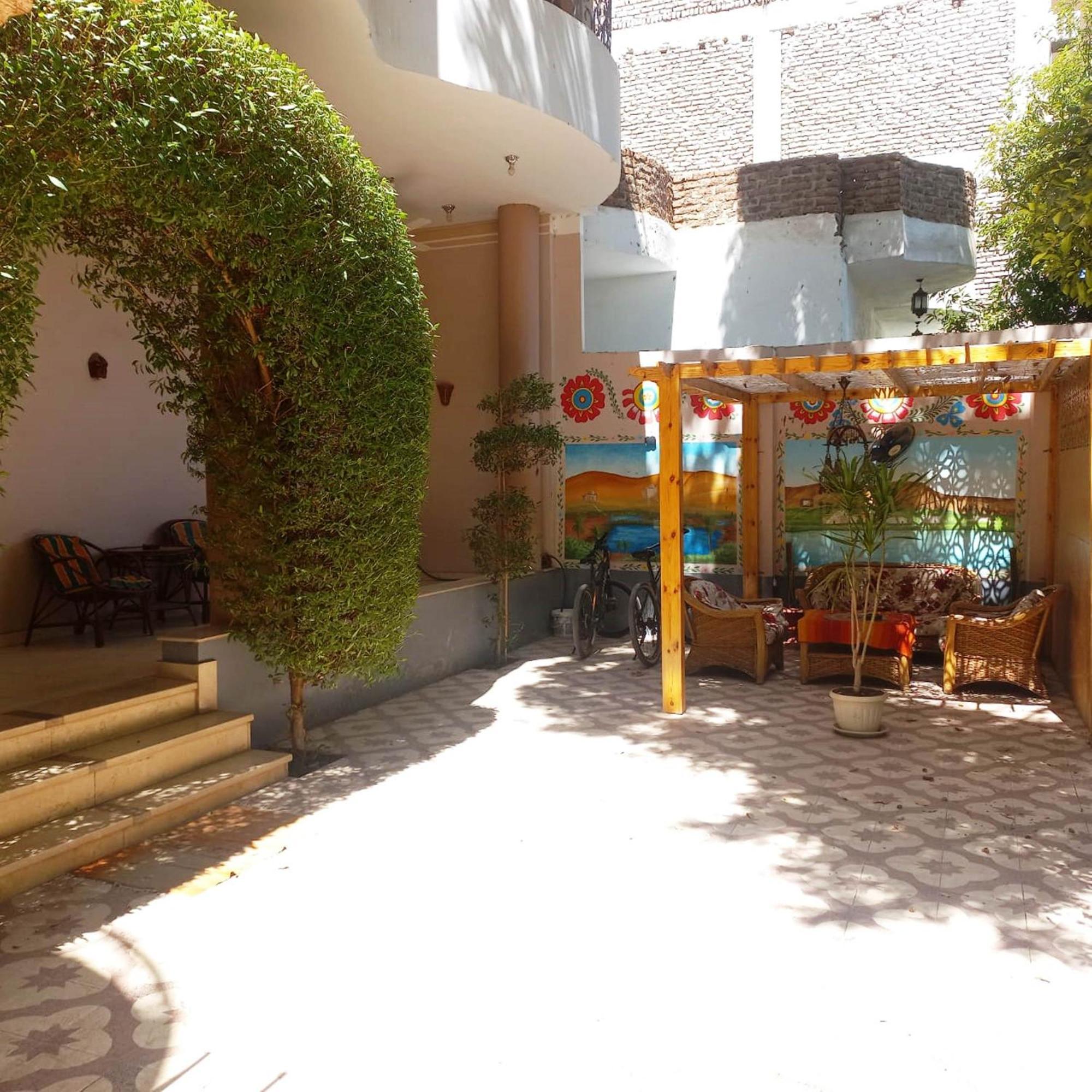Appartamento Enjoy Luxor Esterno foto